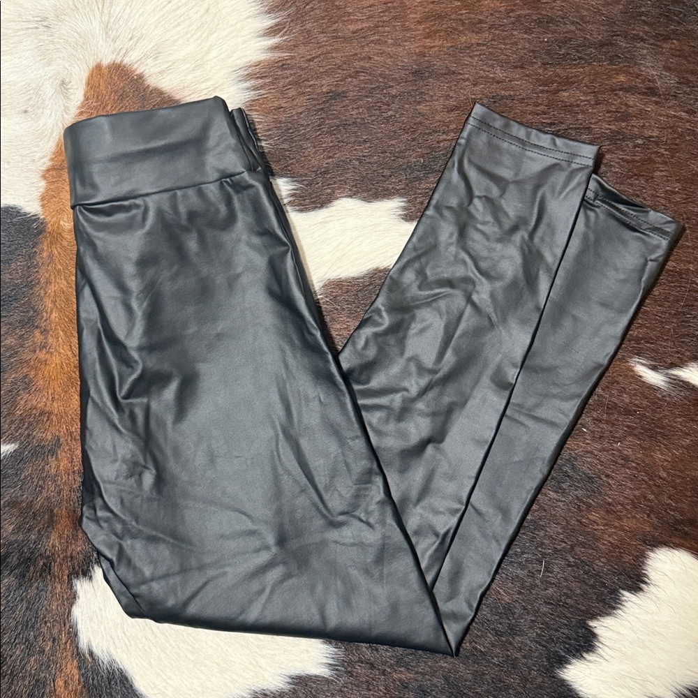 SHEIN Pleather Leggings
